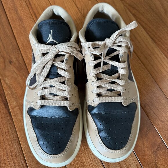 Air Jordan 1 Low - Picture 1 of 5